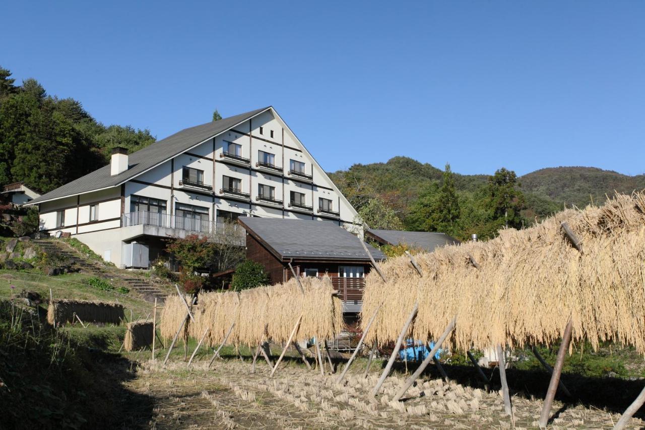 Sanazawa-No-Mori Hotel Numata  Exterior photo